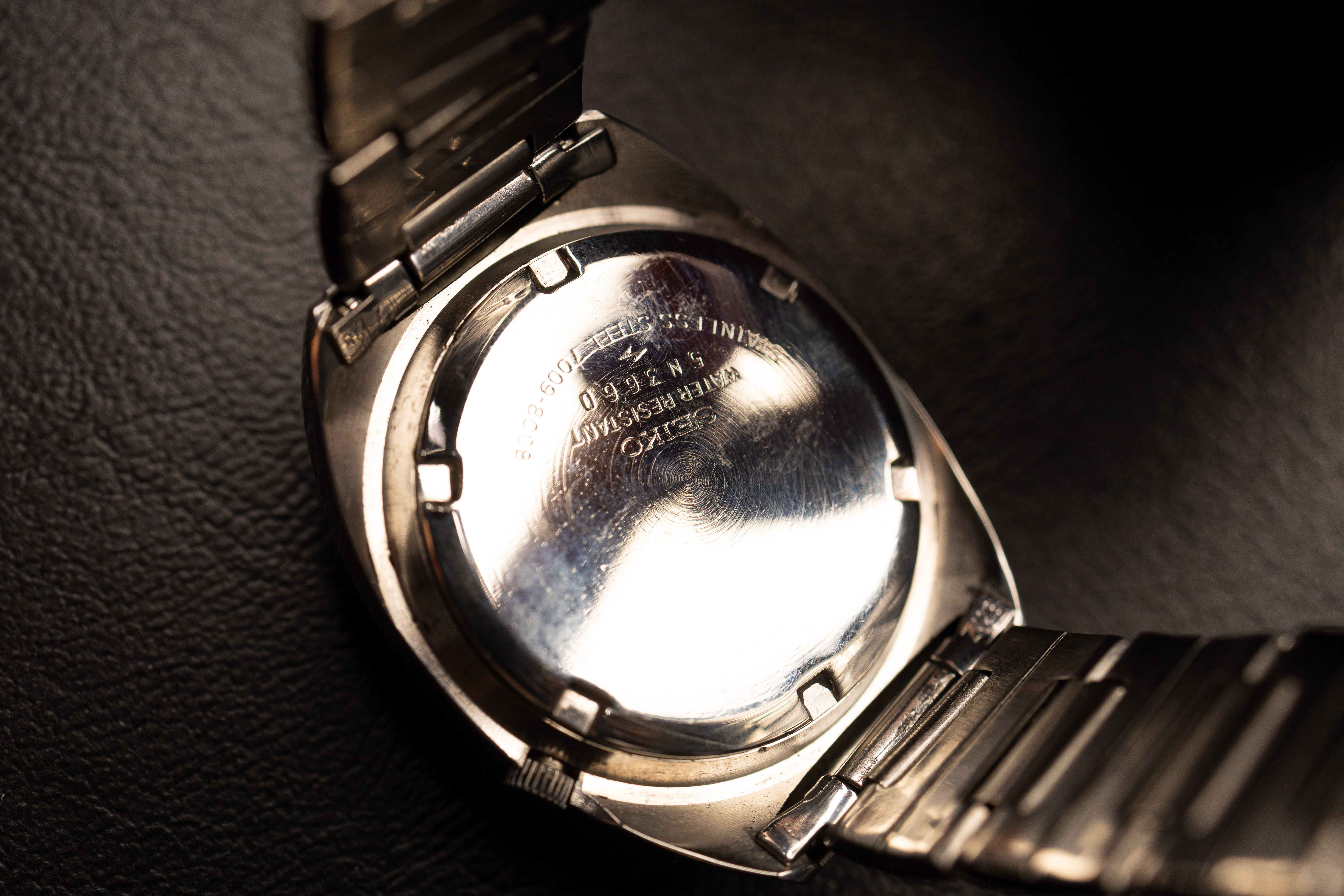 Omega De Ville Bi-Metal - Pulseira