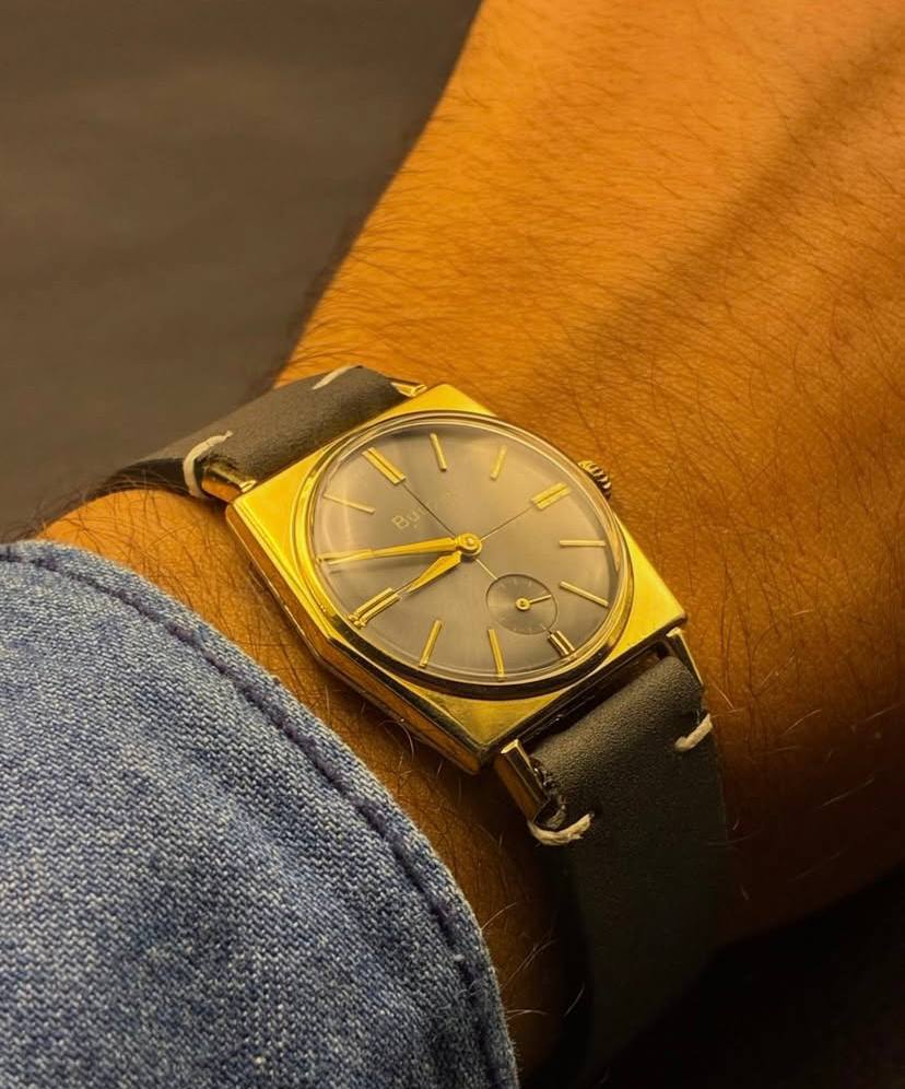 Bulova Banker G - Lateral