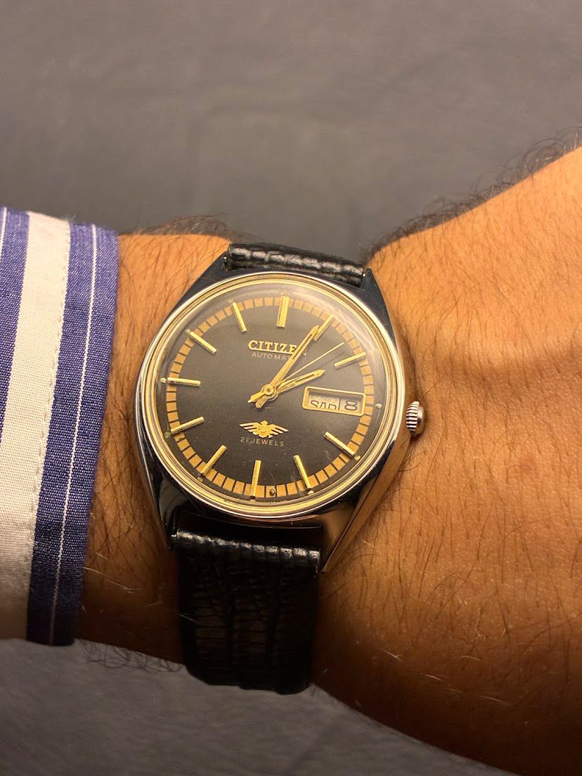 Citizen preto