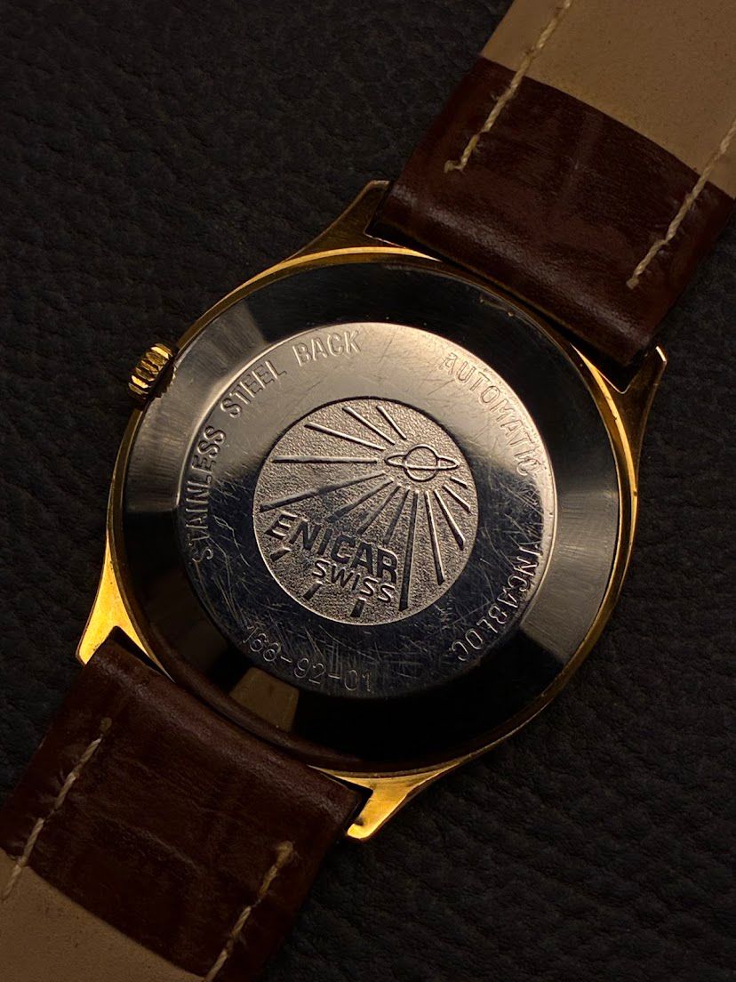 Enicar Dourado - Fundo