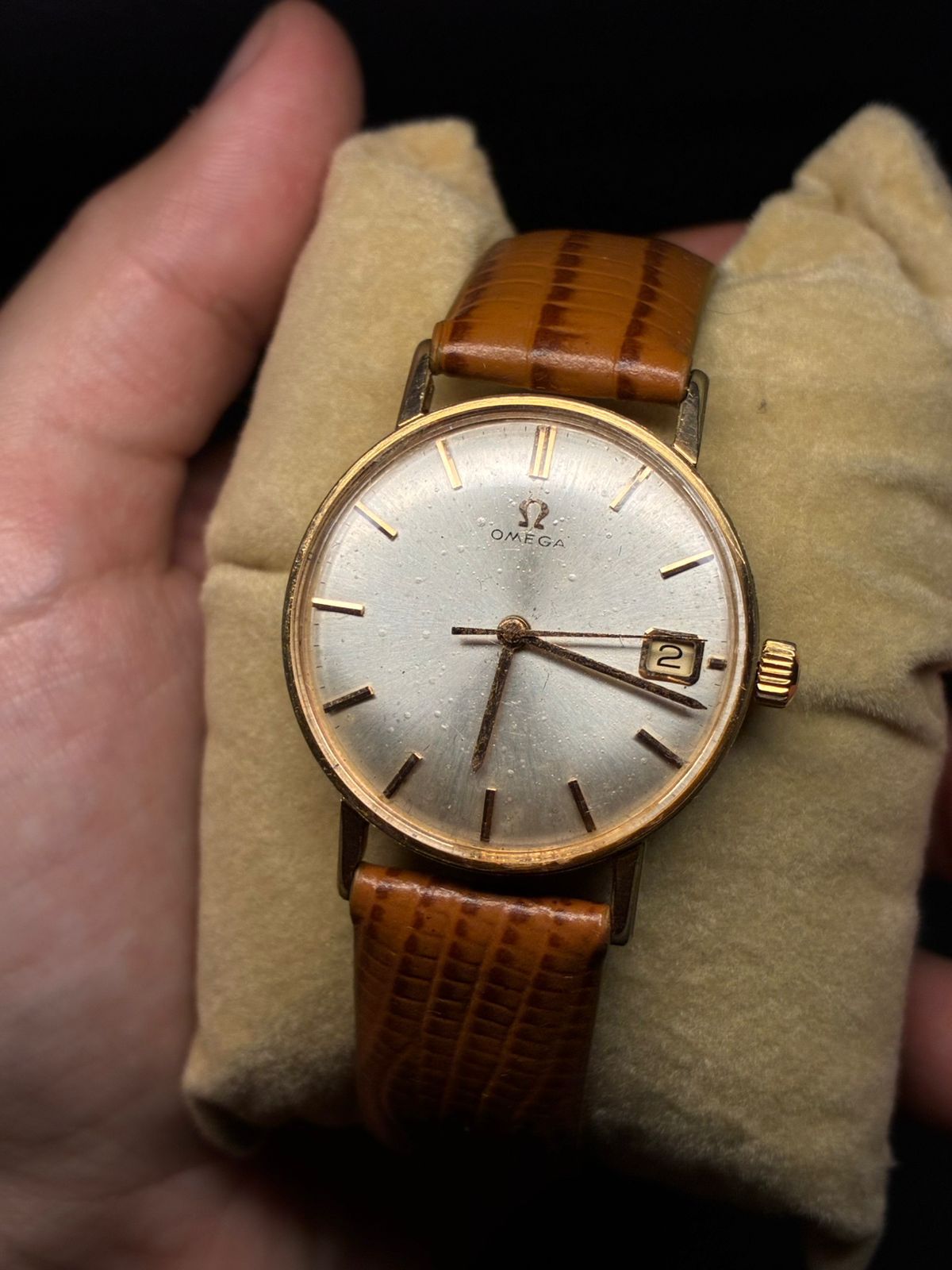 Omega Gold - Coroa Assinada