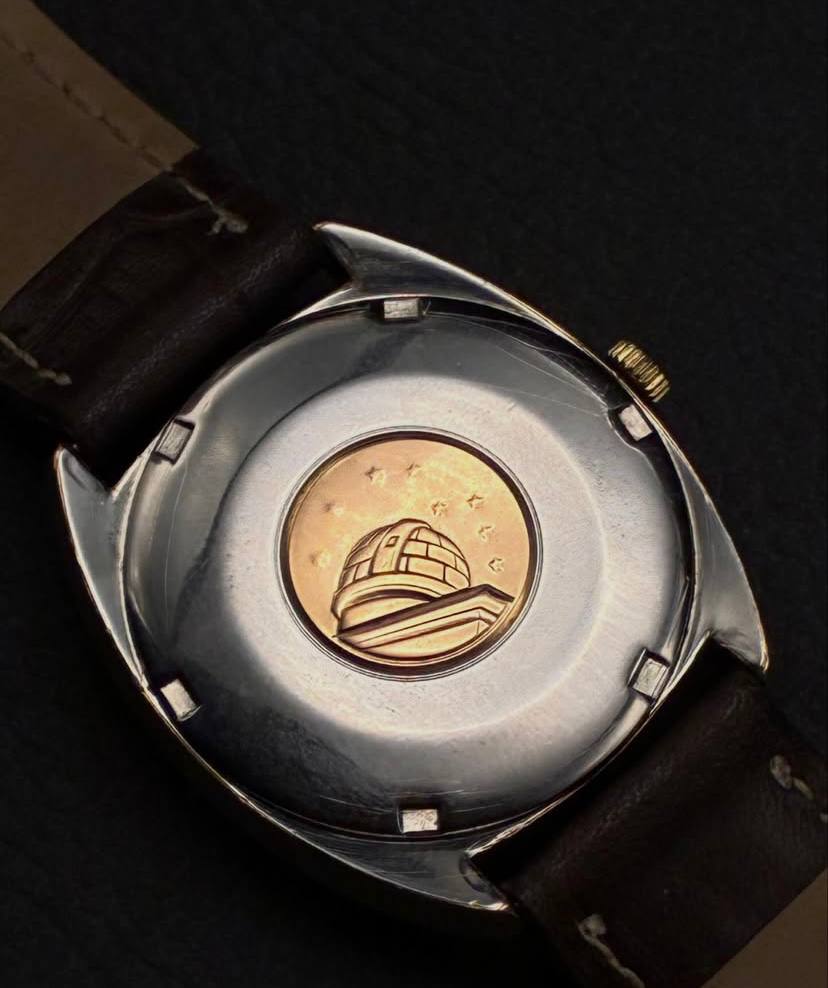 Omega Constellation C-Shape - Movimento