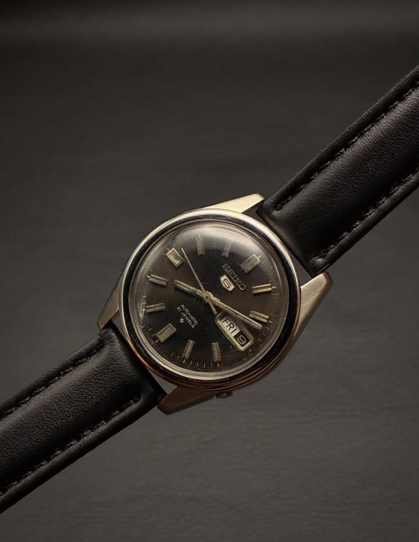Seiko 5 Automatic Black - Detalhe