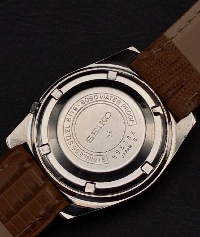 Seiko 5 Silver Sunburst - Movimento