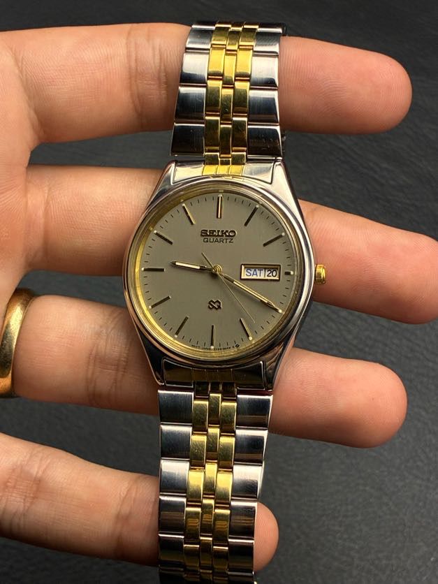 Seiko SQ Dual Tone - Detalhe
